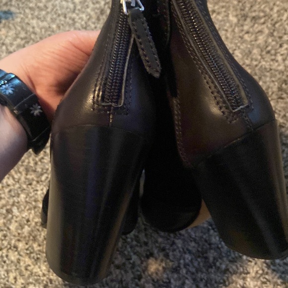 Dolce Vita Black Ankle Boots - Picture 3 of 6